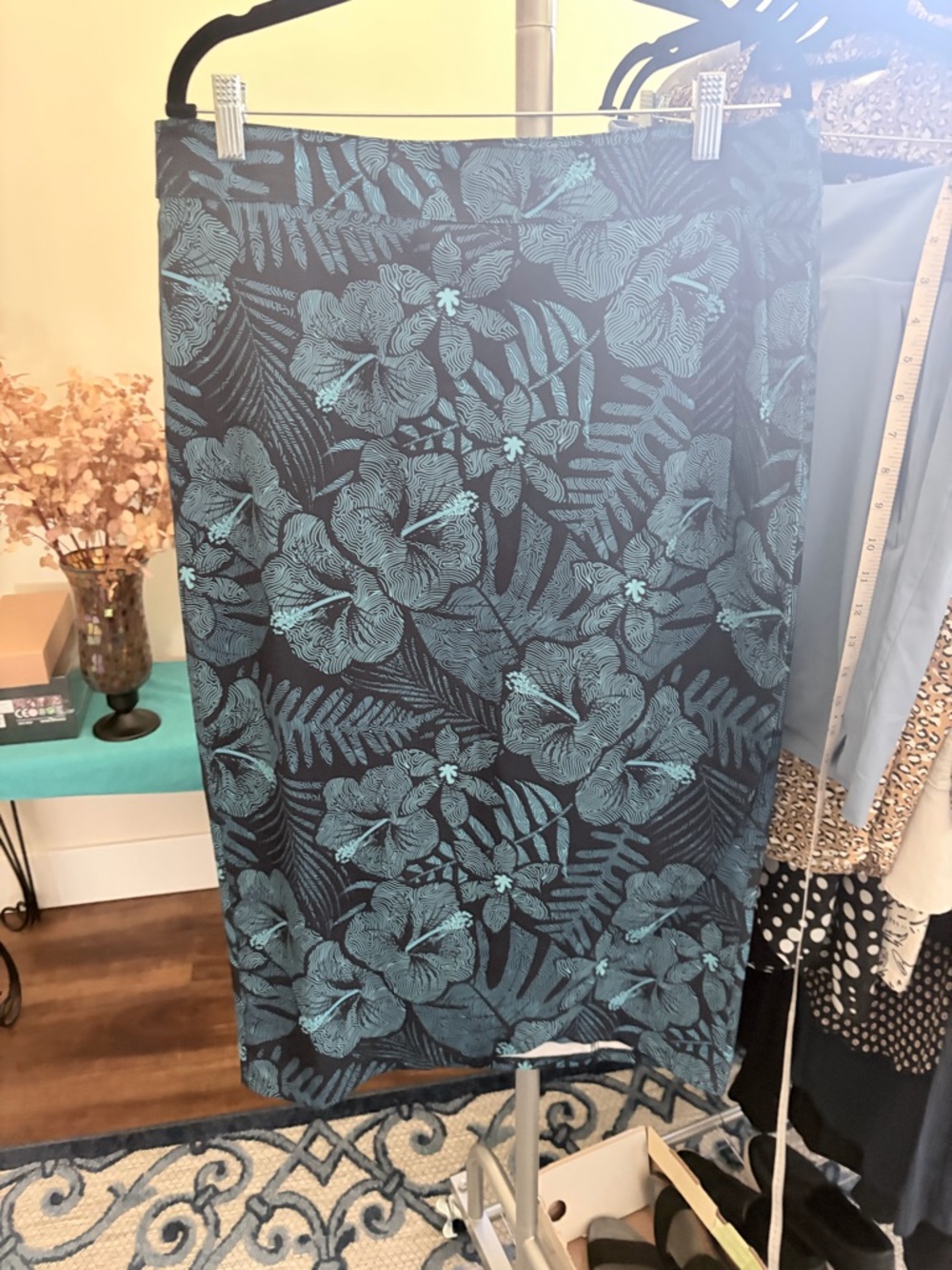 Ripskirt Hawaii Teal Floral Pencil Skirt on Black